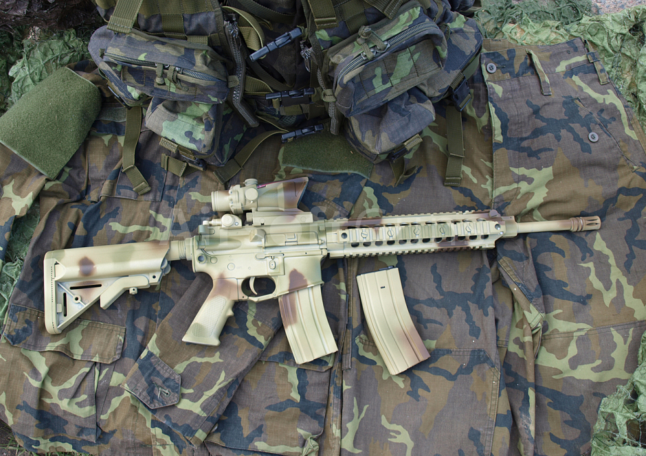 cu_aeg_sr-15_camg02_12.jpg