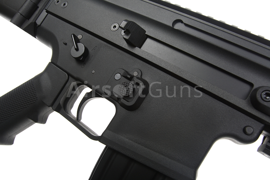 src_CM_SCAR_CM063_B_10.jpg